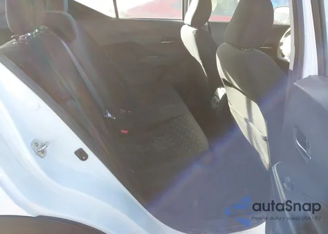 2024 Nissan Kicks Sv Xtronic Cvt z USA, uszkodzony, nr VIN 3N1CP5CV6RL473692